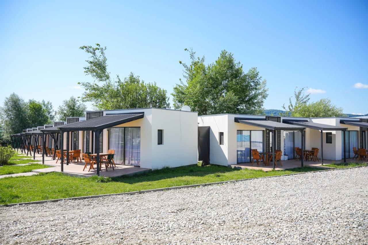 Вілла Bungalowuri "Doi Cocosi " Хорезу Екстер'єр фото