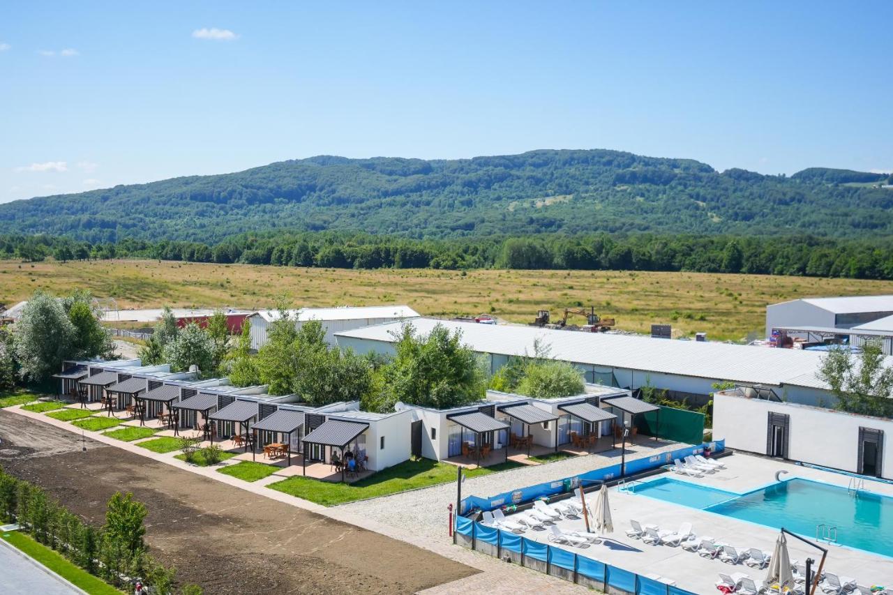 Вілла Bungalowuri "Doi Cocosi " Хорезу Екстер'єр фото