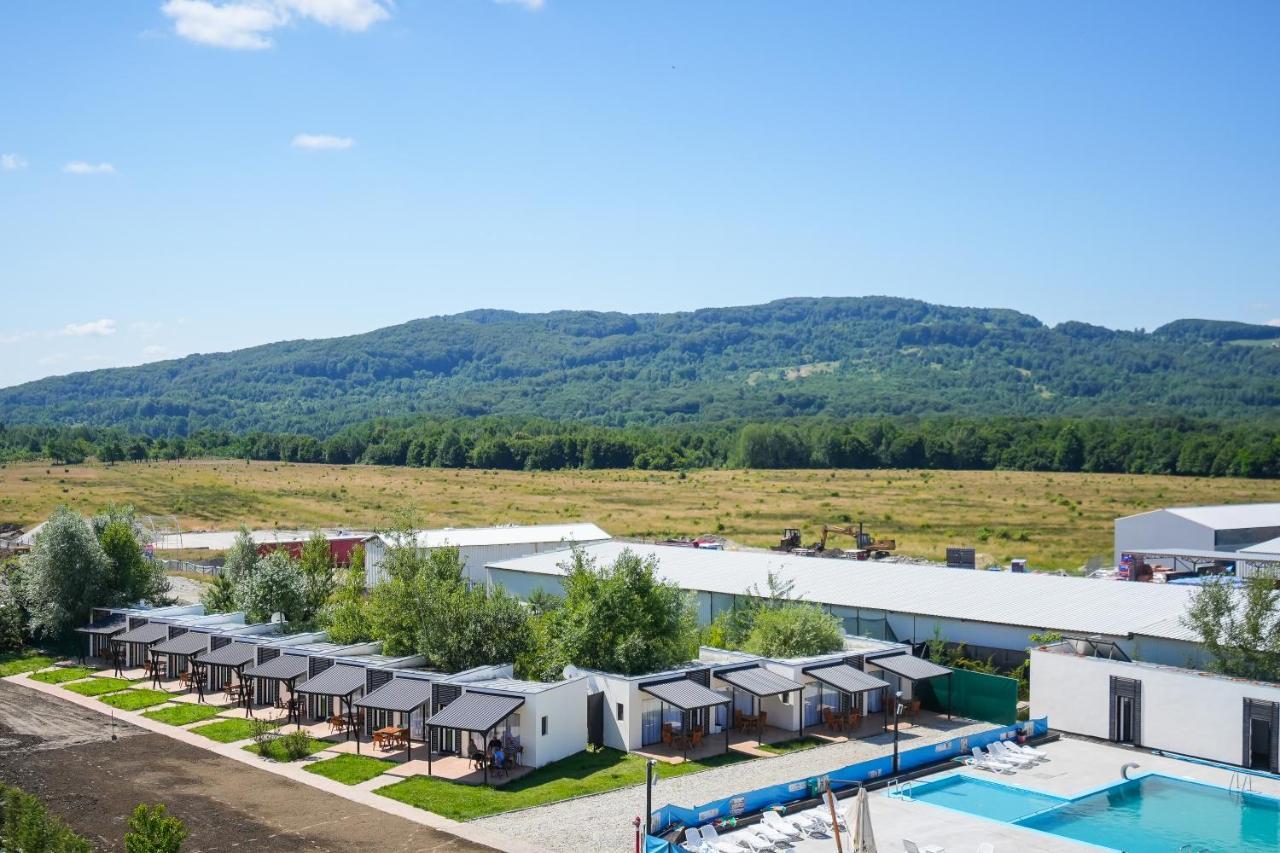 Вілла Bungalowuri "Doi Cocosi " Хорезу Екстер'єр фото