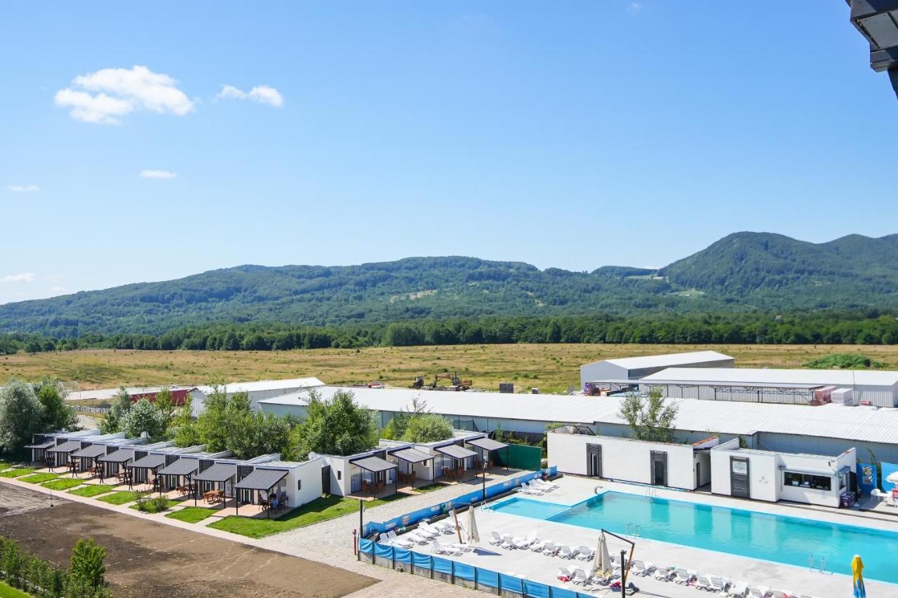 Вілла Bungalowuri "Doi Cocosi " Хорезу Екстер'єр фото